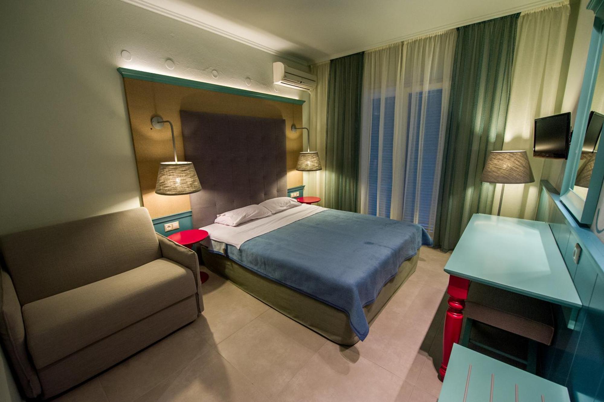 Alkyon Hotel パティティリ エクステリア 写真